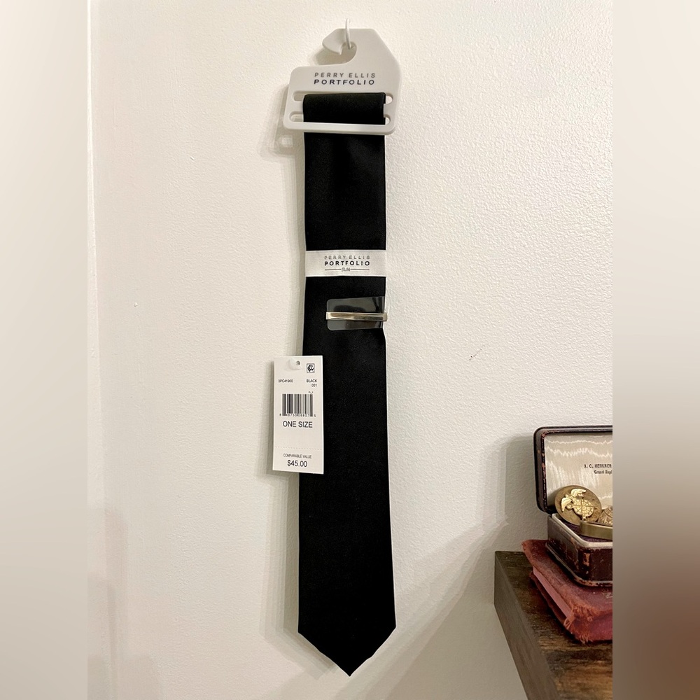 Perry Ellis Black Slim Ties (12!) New with Tags - Silver Tie Clip Included!